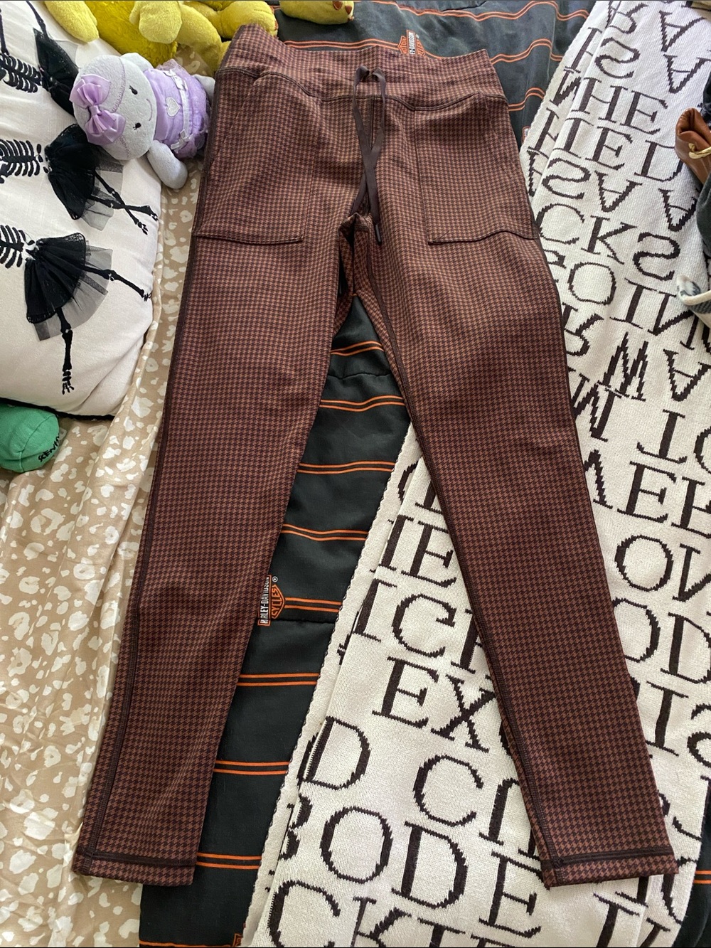 aerie Brown Micro-Check Leggings with Drawstring